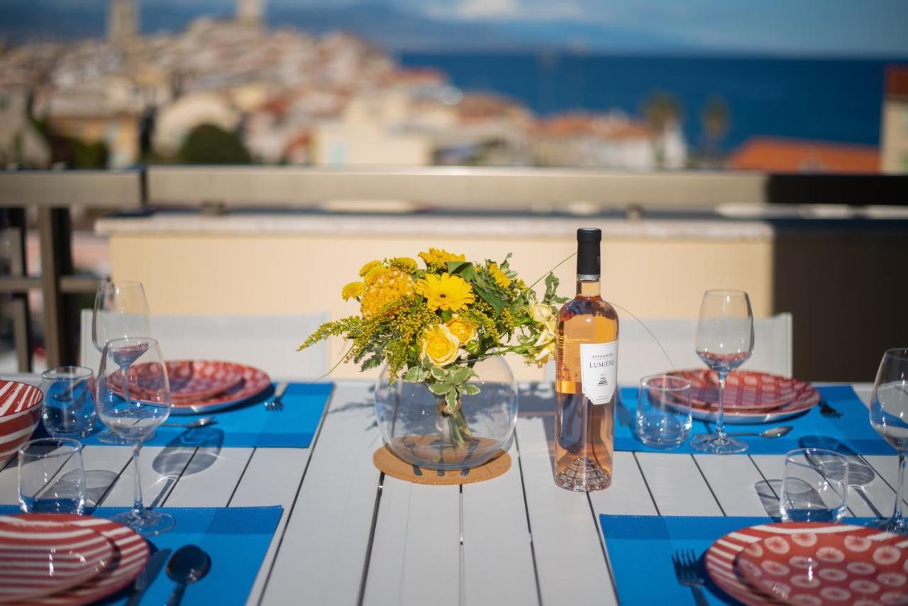 High Standing With Incredible Old Antibes And Sea Views Daire Dış mekan fotoğraf